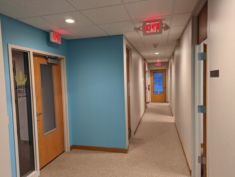 More Photos Of 133 S Butler St, Madison Office For Lease