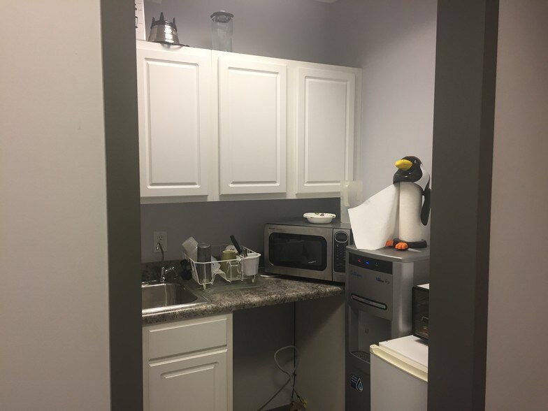 More Photos Of 351-353 Broadway, Troy Storefront Retail Office For Lease