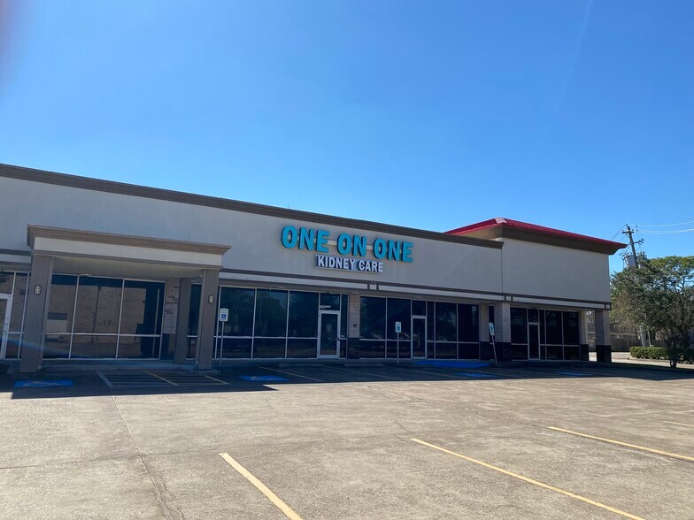 More Photos Of 4300-4302 Fairmont Pky, Pasadena Unknown For Lease