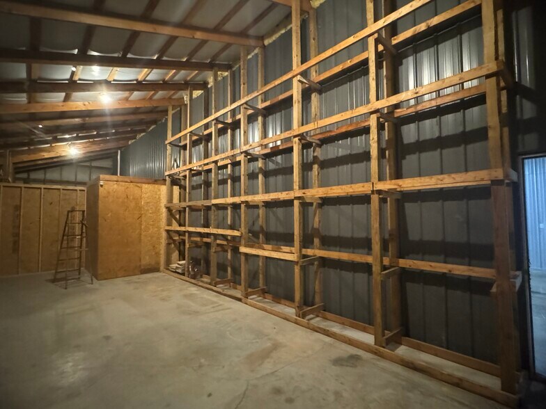 More Photos Of 2229 Bradford Hicks Dr, Livingston Auto Dealership For Sale