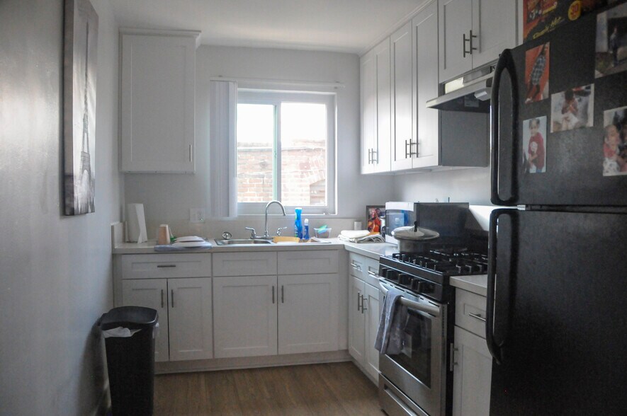 More Photos Of 685 S Coronado St, Los Angeles Apartments For Sale