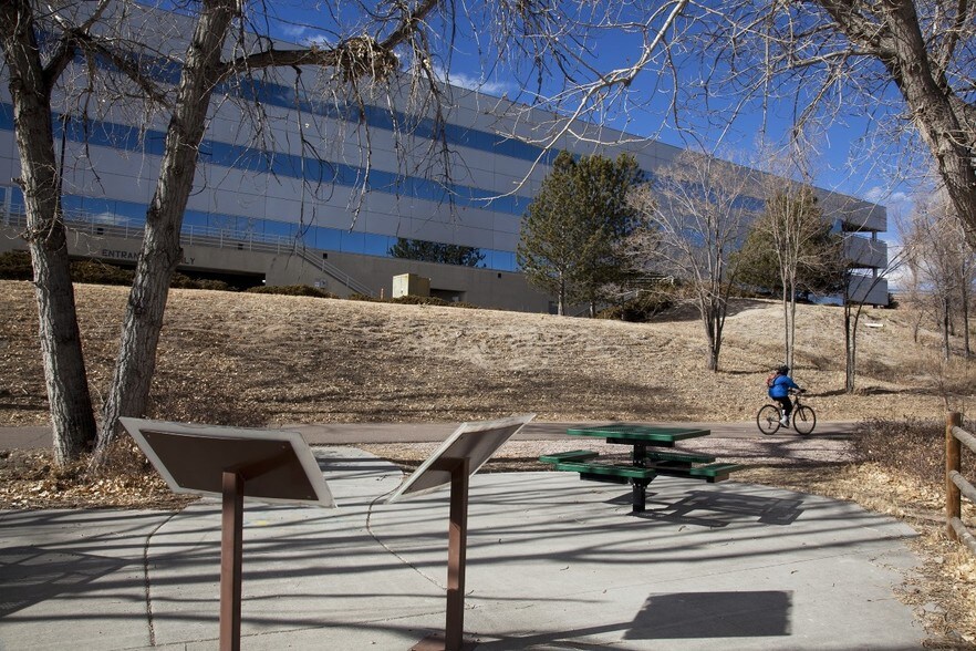 More Photos Of 5475 Mark Dabling Blvd, Colorado Springs Office For Lease