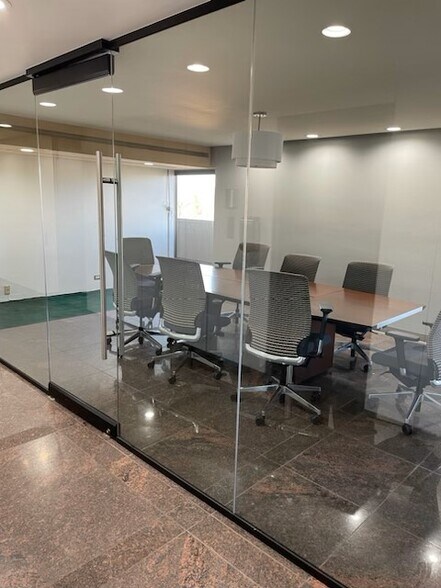 More Photos Of 5500 E Yale Ave, Denver Office For Lease