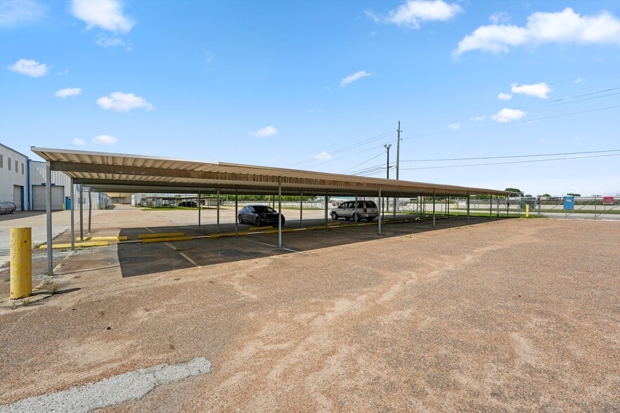 More Photos Of 12602 FM-529, Houston Warehouse For Lease