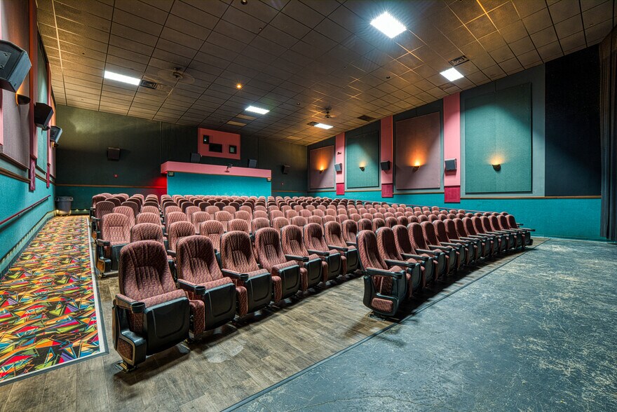 More Photos Of 52 Soda Bay Rd, Lakeport Movie Theatre For Sale