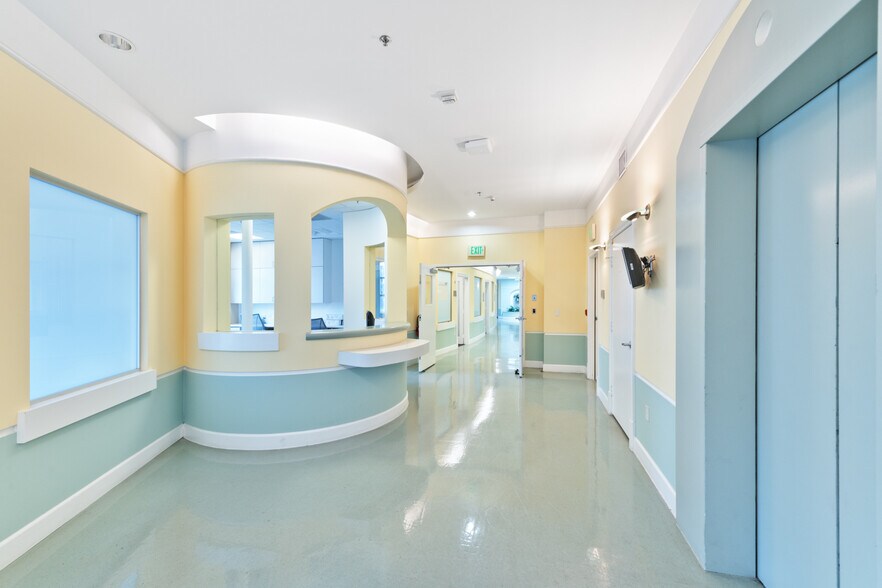 More Photos Of 8693 Wilshire Blvd, Beverly Hills Office For Sale