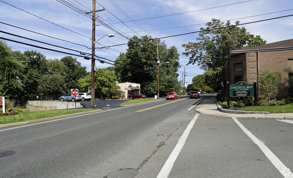 More Photos Of 123 Broadway, Woodcliff Lake Storefront Retail Office For Lease