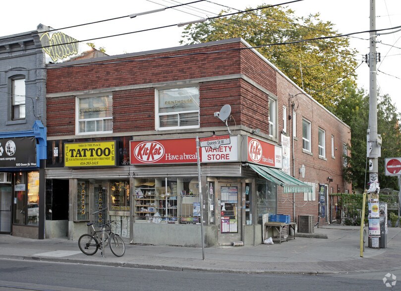 More Photos Of 616-618 Queen St W, Toronto Storefront Retail Residential For Lease