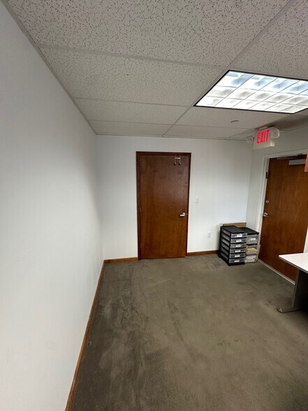 More Photos Of 4300 Biscayne Blvd, Miami Office Residential For Sale