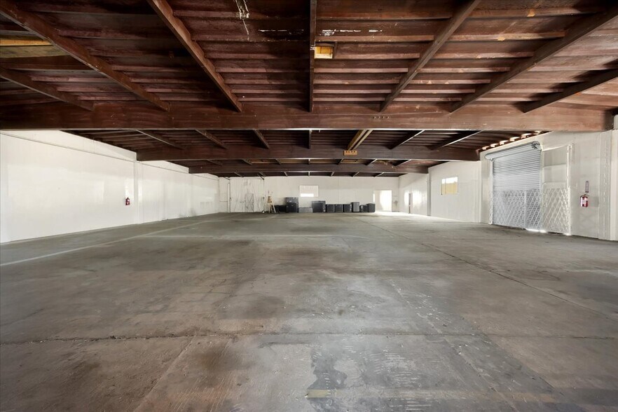 More Photos Of 1409 E St. Gertrude Pl, Santa Ana Warehouse For Sale