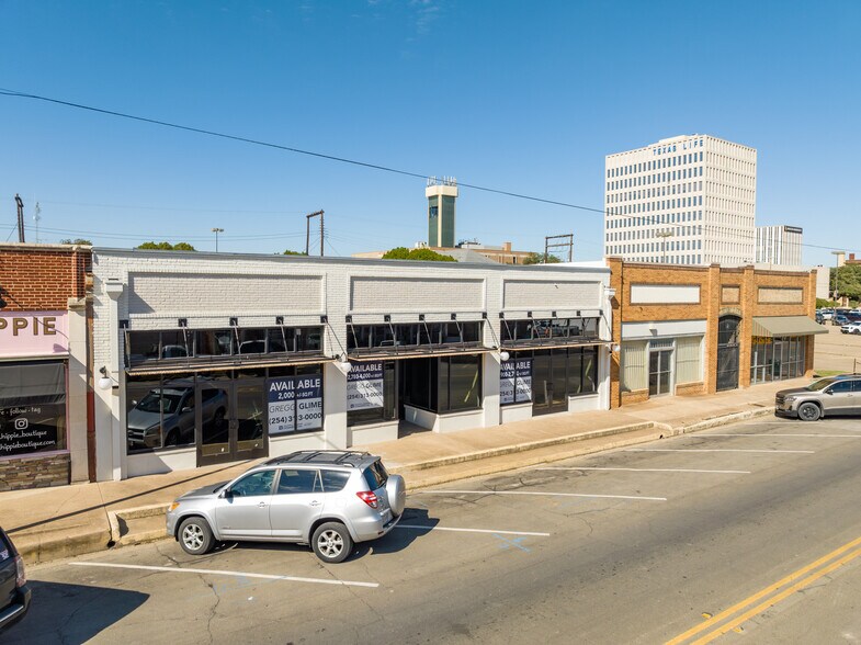 More Photos Of 1019 Austin Ave, Waco Storefront For Sale