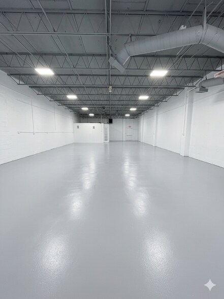 More Photos Of 4055-4059 7th Ter, Saint Petersburg Warehouse For Sale