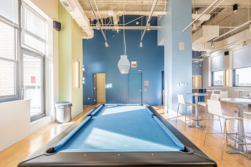 More Photos Of 59 E Van Buren St, Chicago Apartments For Lease