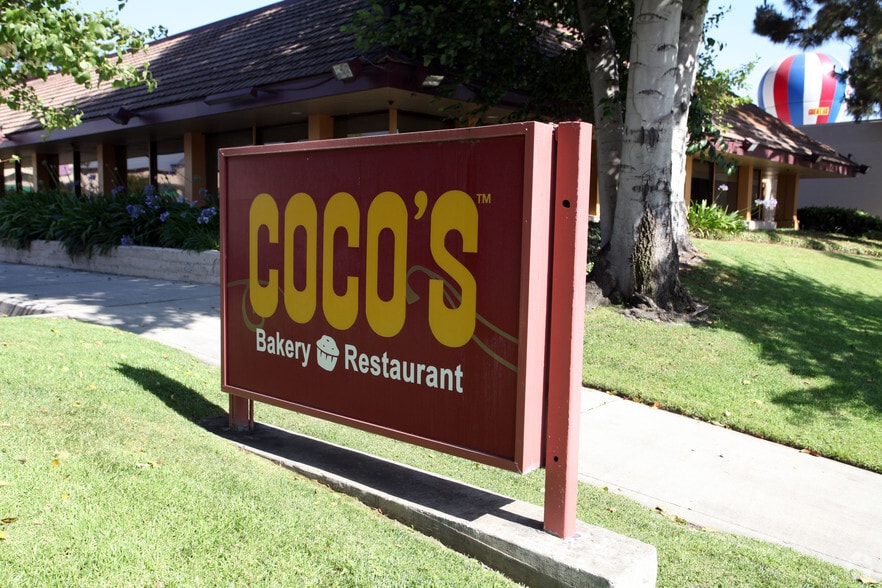 More Photos Of 306 N Azusa Ave, Covina Restaurant For Lease