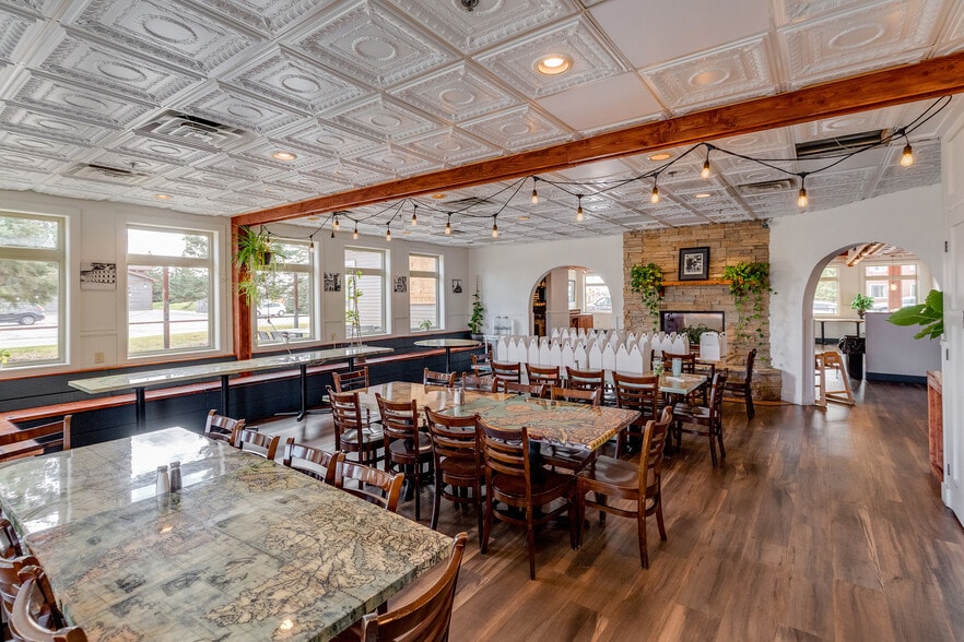 More Photos Of 15115 Edgewood Dr, Brainerd General Retail For Sale