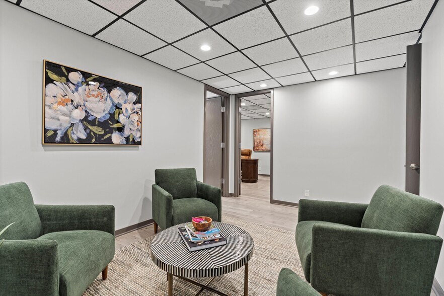 More Photos Of 502 W Markey Rd, Belton Medical For Lease