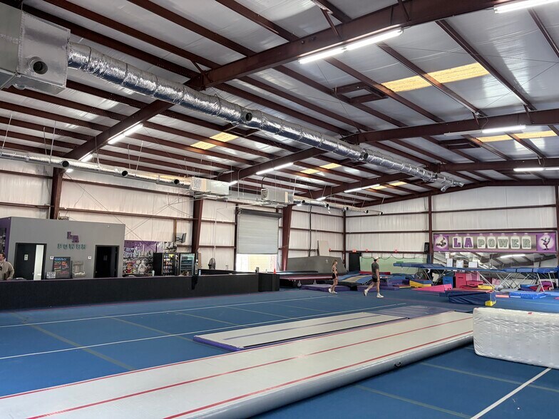 More Photos Of 65 Kelli Clark Ct SE, Cartersville Warehouse For Sale