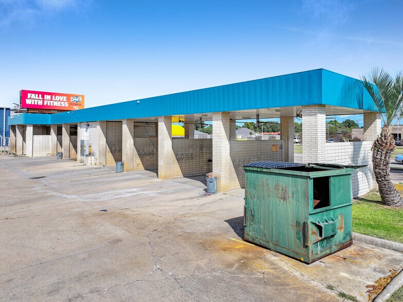 More Photos Of 8201 9th Ave, Port Arthur Carwash For Sale