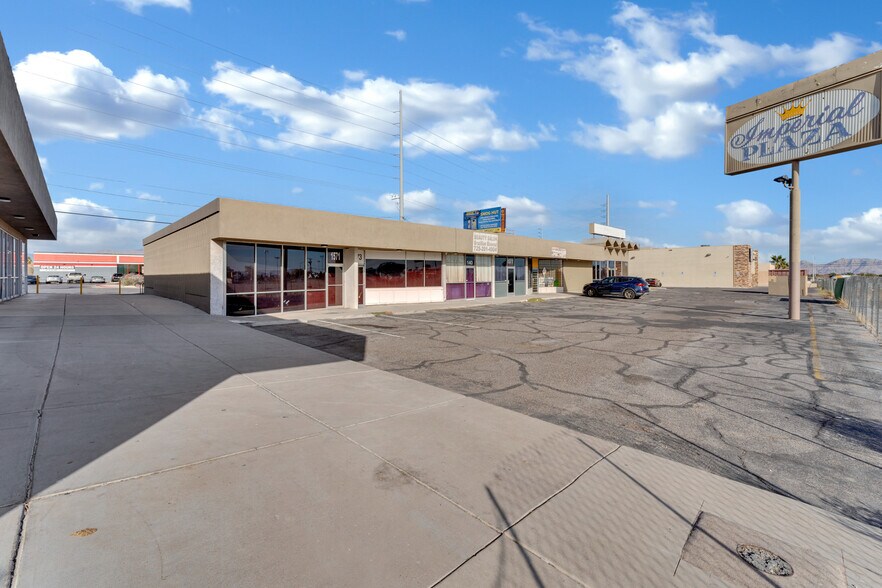 More Photos Of 4907 Vegas Dr, Las Vegas Restaurant For Sale