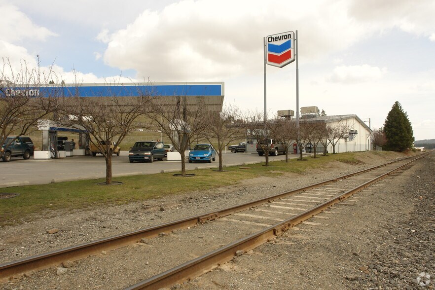 More Photos Of 4020 E Seltice Way, Post Falls Service Station For Sale