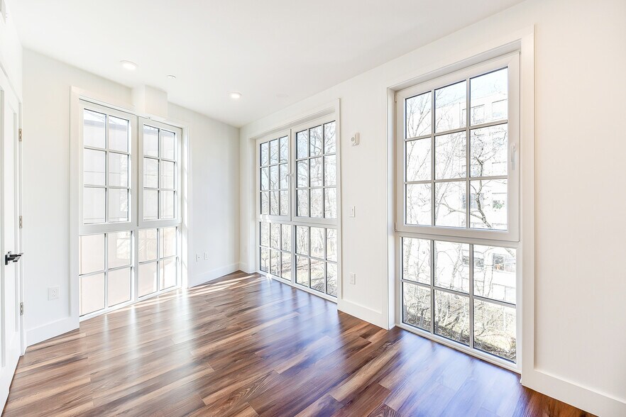 More Photos Of 1416 Quincy St NW, Washington Apartments For Sale