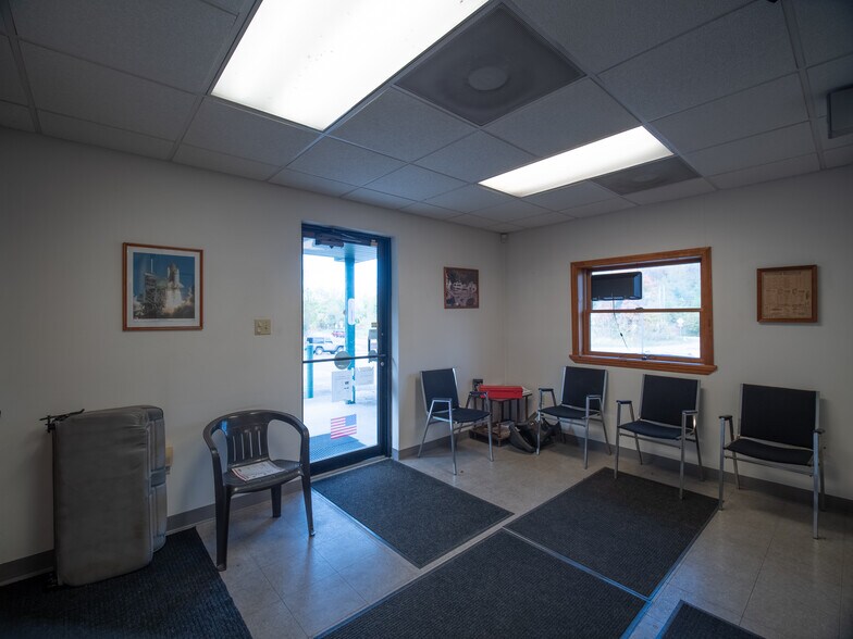 More Photos Of 1758 Pleasant Valley Rd, Mount Pleasant Auto Dealership For Sale