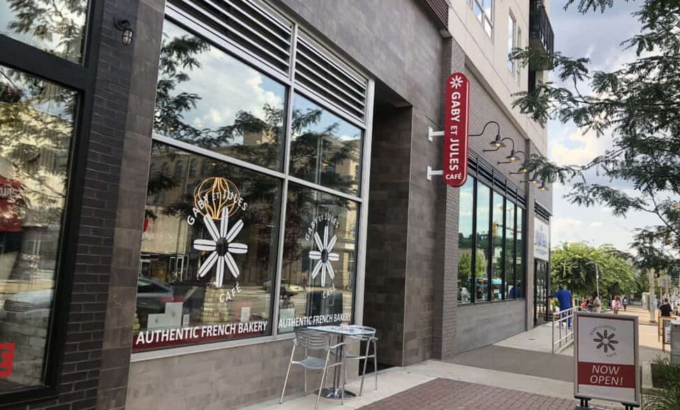 More Photos Of 5515 Penn Ave, Pittsburgh Storefront Retail Office For Lease
