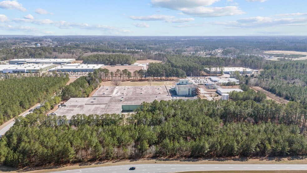 More Photos Of 197 Bosch Blvd, New Bern Warehouse For Lease