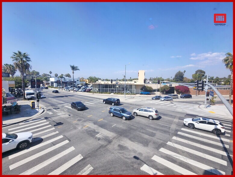 More Photos Of 14318-14394 Ventura Blvd, Sherman Oaks Unknown For Lease