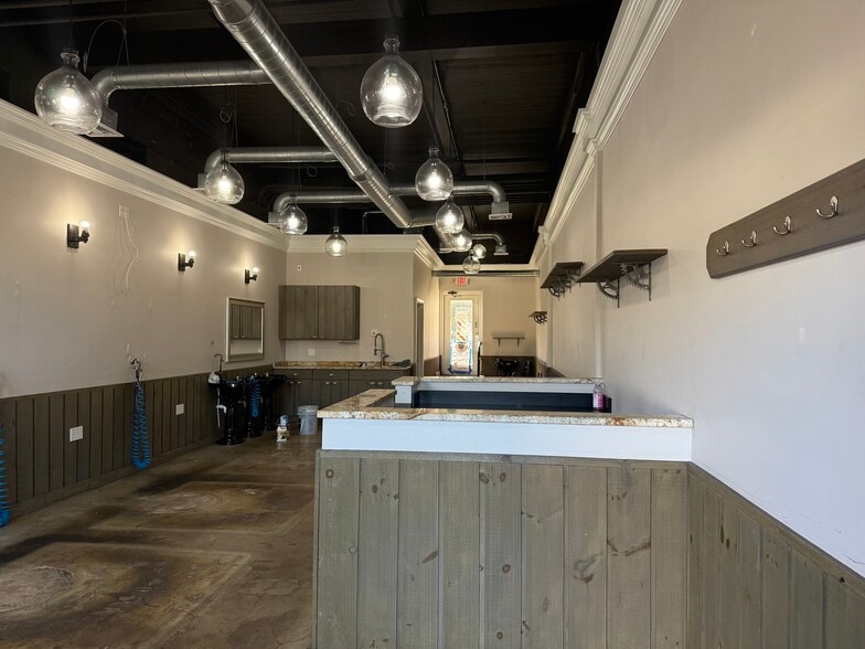 More Photos Of 3000 Whitney Ave, Hamden Unknown For Lease