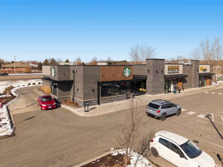 More Photos Of 1940 Donegal Dr, Woodbury Storefront For Sale