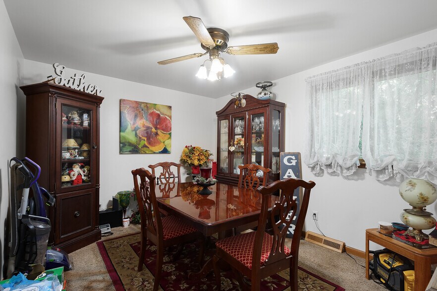 More Photos Of 306 Maple Creek Rd, Charleroi Auto Repair For Sale