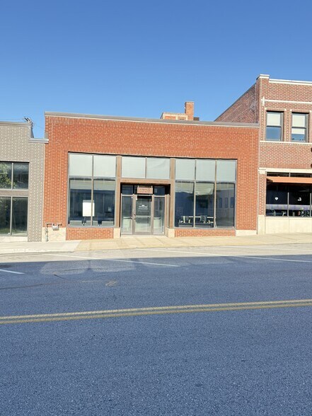 More Photos Of 1708 Baltimore Ave, Kansas City Office For Lease