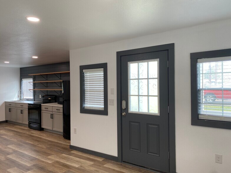 More Photos Of , Bullard Specialty For Sale