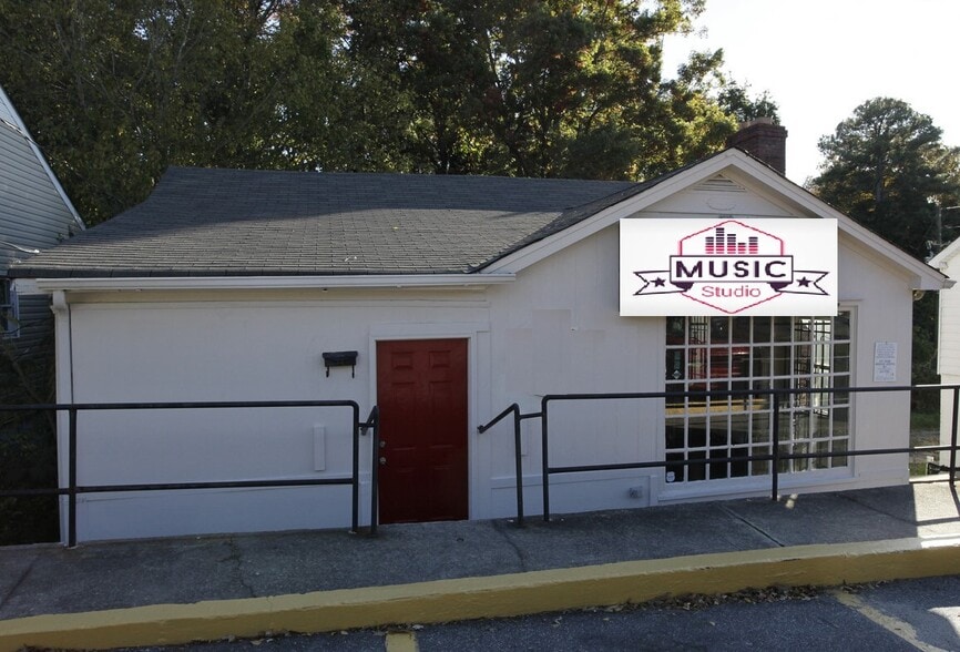 More Photos Of 2232 SW Cascade Rd, Atlanta Freestanding For Sale