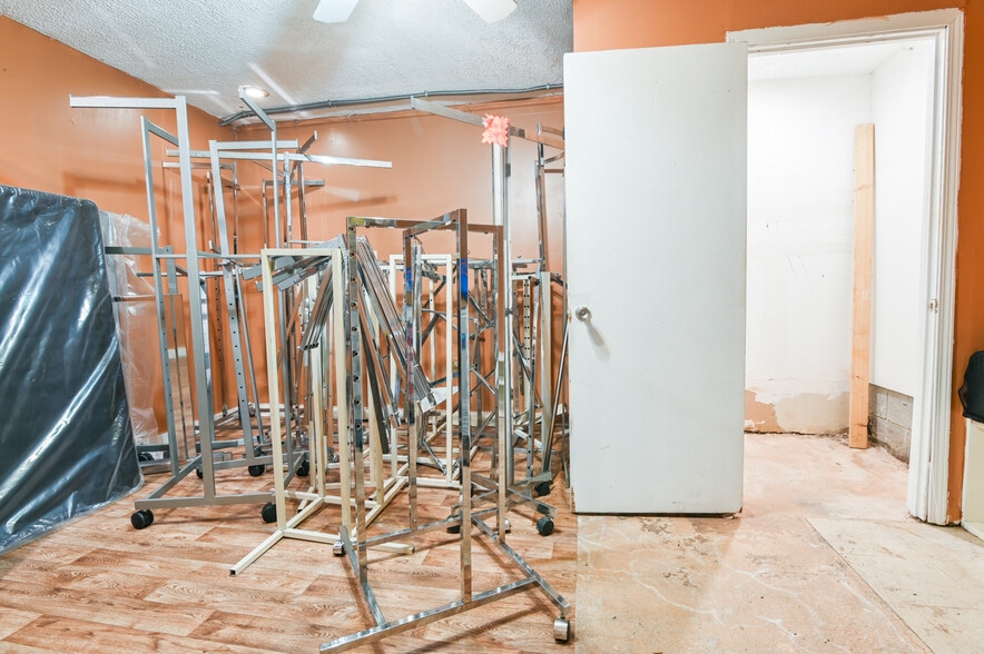 More Photos Of 2766 White Oak Dr, Decatur Religious Facility For Sale