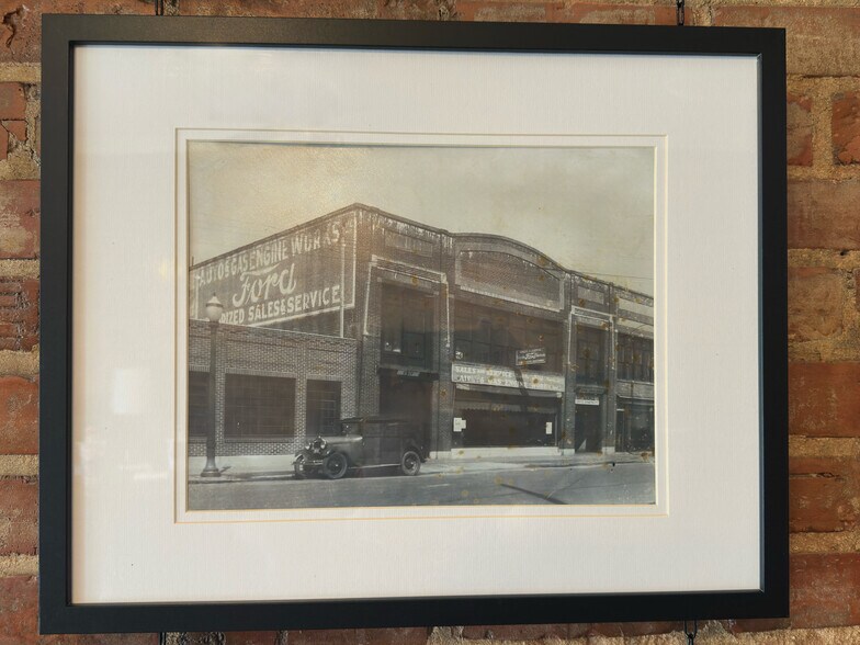 More Photos Of 201-207 N Water St, Elizabeth City Storefront Retail Residential For Sale