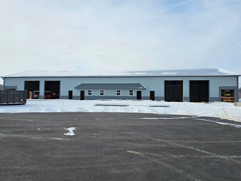 More Photos Of 7899 Prill Rd, Eau Claire Industrial For Lease