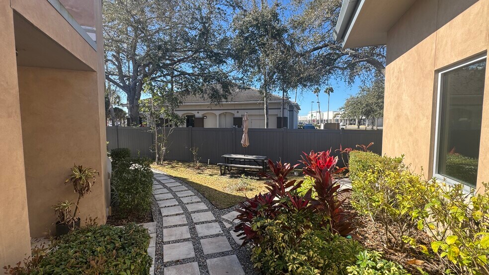 More Photos Of 5234 Little Rd, New Port Richey Medical For Sale