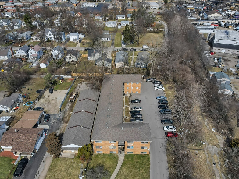 More Photos Of 1928 Agler Rd, Columbus Apartments For Sale