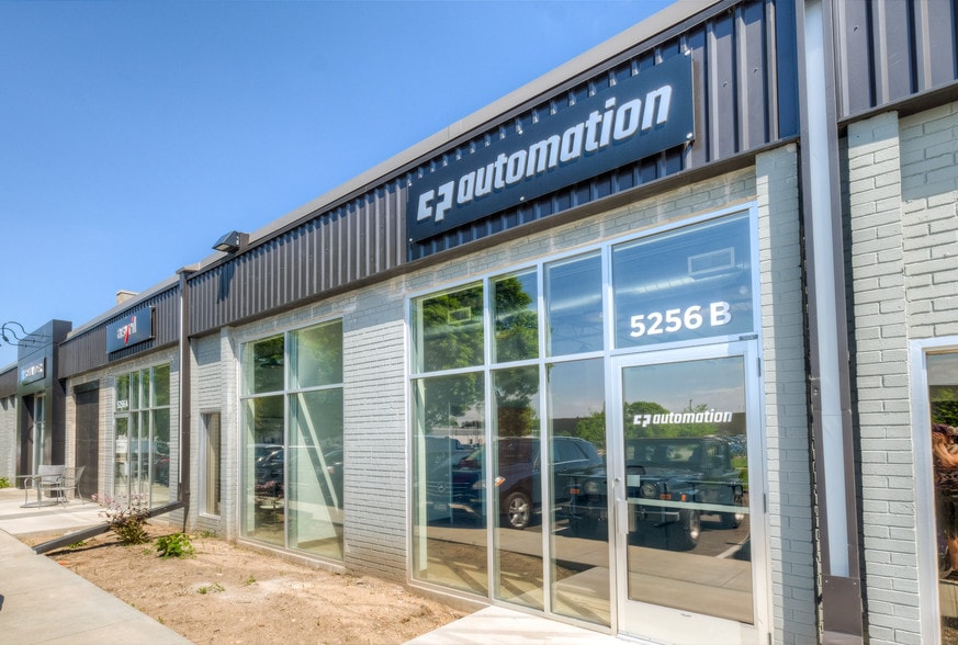 More Photos Of 5250-5280 W 74th St, Edina Light Distribution For Lease