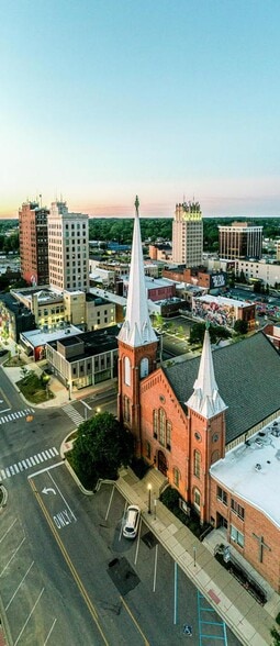 More Photos Of 201 S Jackson St, Jackson Specialty For Sale