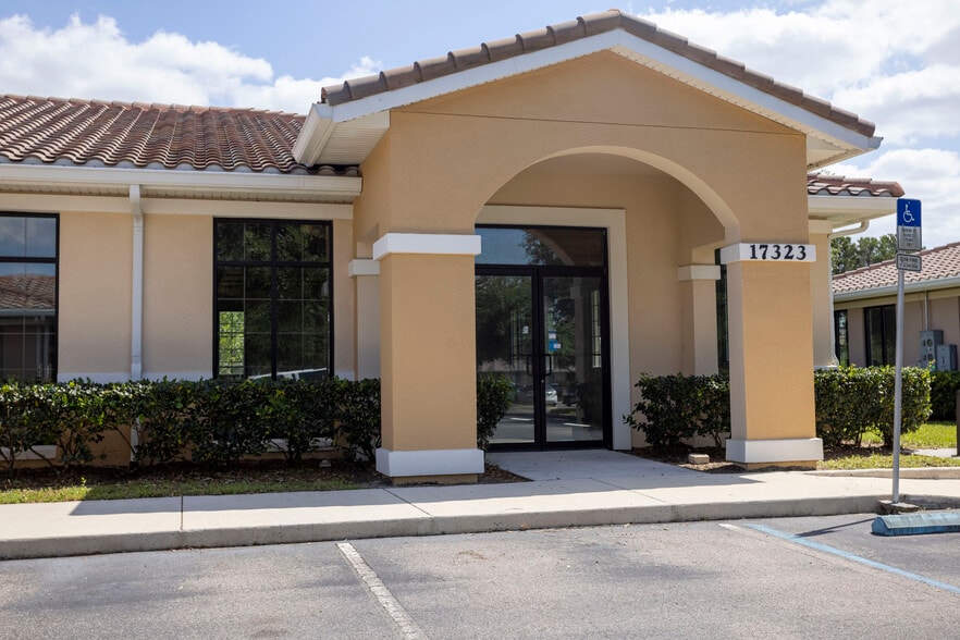 More Photos Of 17323 Pagonia Dr, Clermont Unknown For Lease