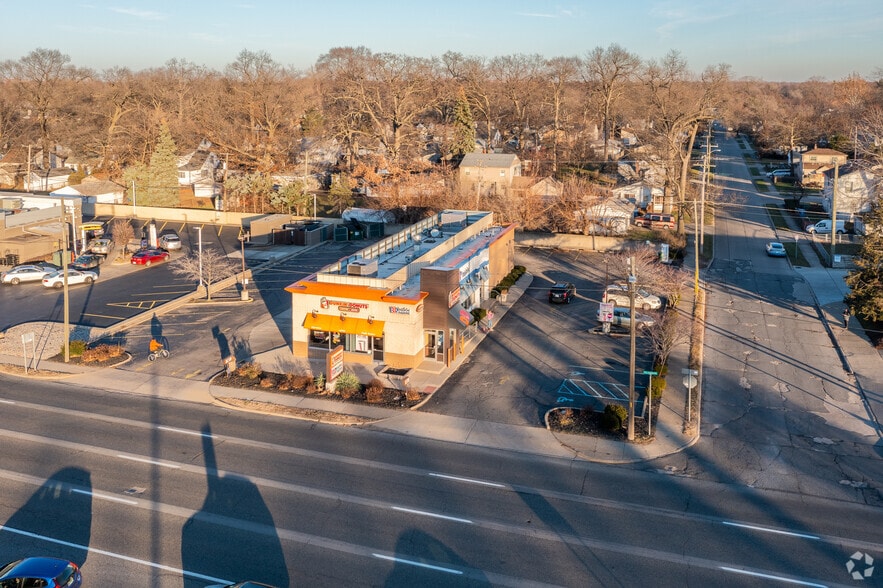 More Photos Of 4345 S Telegraph Rd, Dearborn Heights Fast Food For Lease