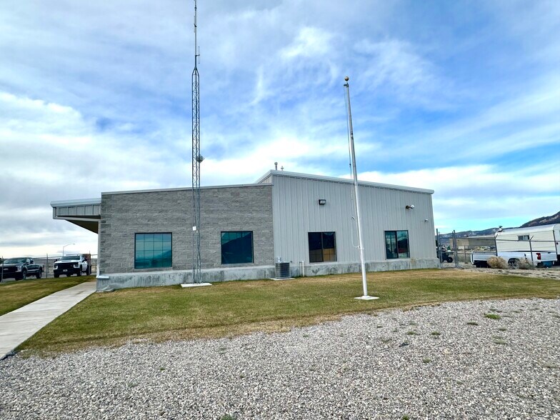 More Photos Of 1245 Alpha St, Ely Service For Sale