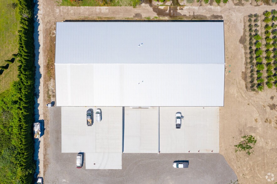 More Photos Of 4666 S Custer Rd, Monroe Warehouse For Lease