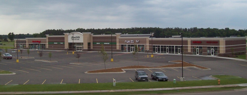 More Photos Of 1100-1200 Meridian Dr, Plover General Retail For Lease