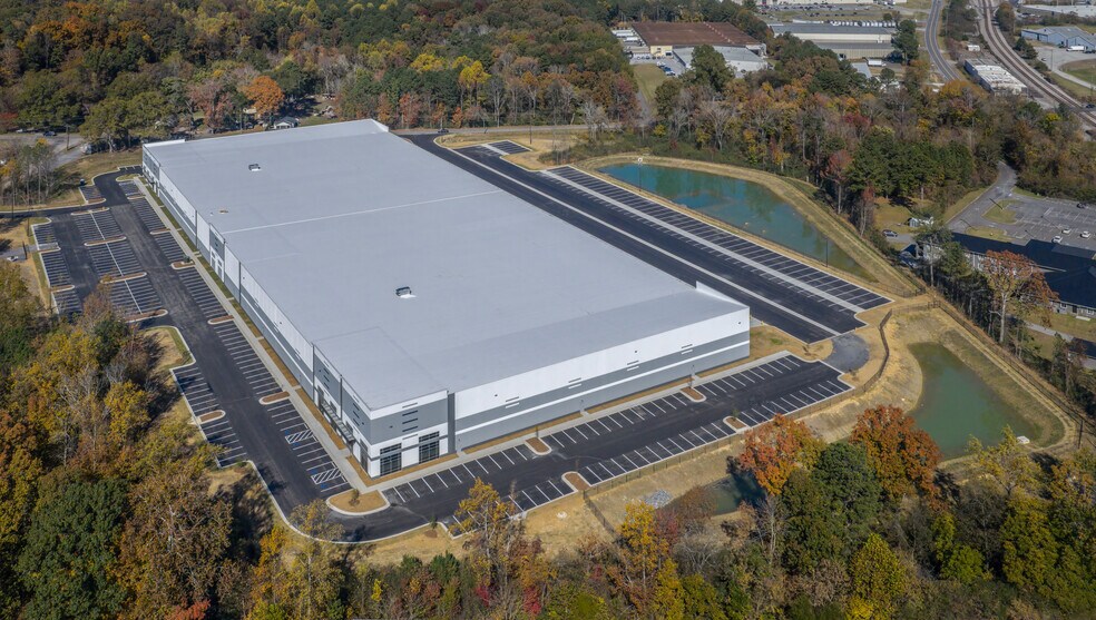 More Photos Of 210 Brickyard Rd, Dalton Industrial For Lease