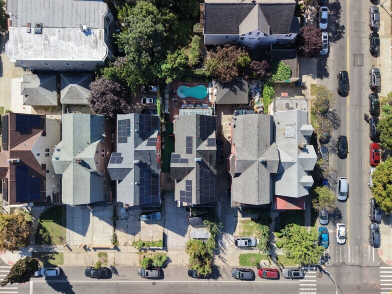 More Photos Of 346 Linden Blvd, Brooklyn Land For Sale