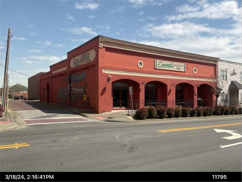 More Photos Of 122 Main St, Thomson General Retail For Sale